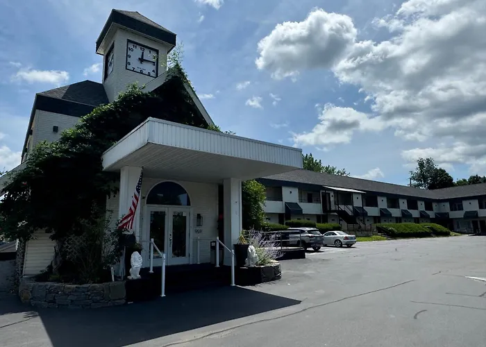 Black Mountain Inn